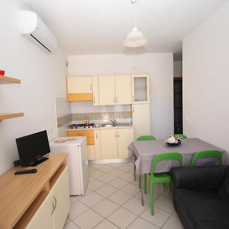 Residence Sole E Mare Appartamenti โรโซลีนามาเร ภายนอก รูปภาพ