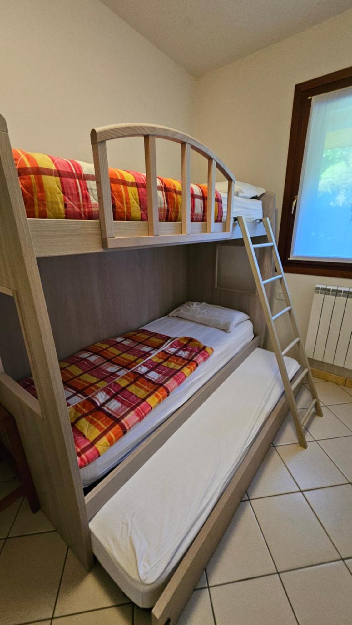 Residence Sole E Mare Appartamenti โรโซลีนามาเร ภายนอก รูปภาพ