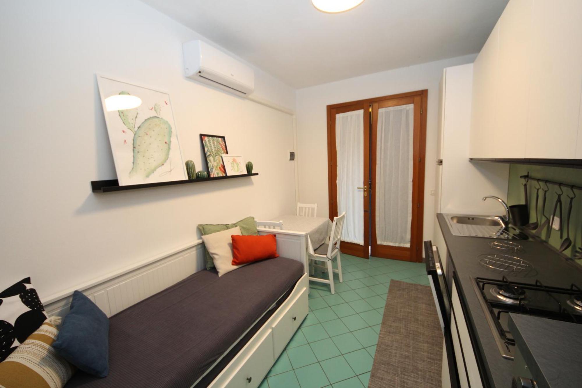 Residence Sole E Mare Appartamenti โรโซลีนามาเร ภายนอก รูปภาพ