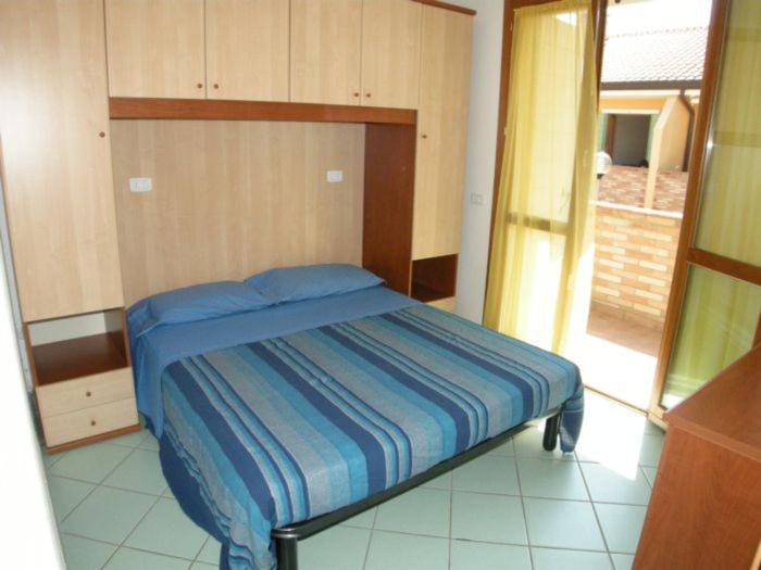 Residence Sole E Mare Appartamenti โรโซลีนามาเร ภายนอก รูปภาพ