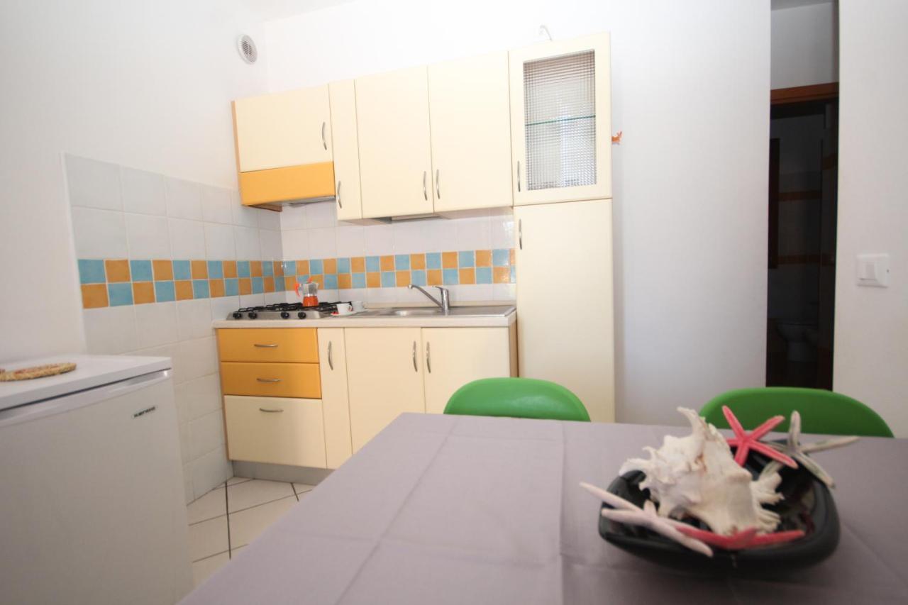 Residence Sole E Mare Appartamenti โรโซลีนามาเร ภายนอก รูปภาพ